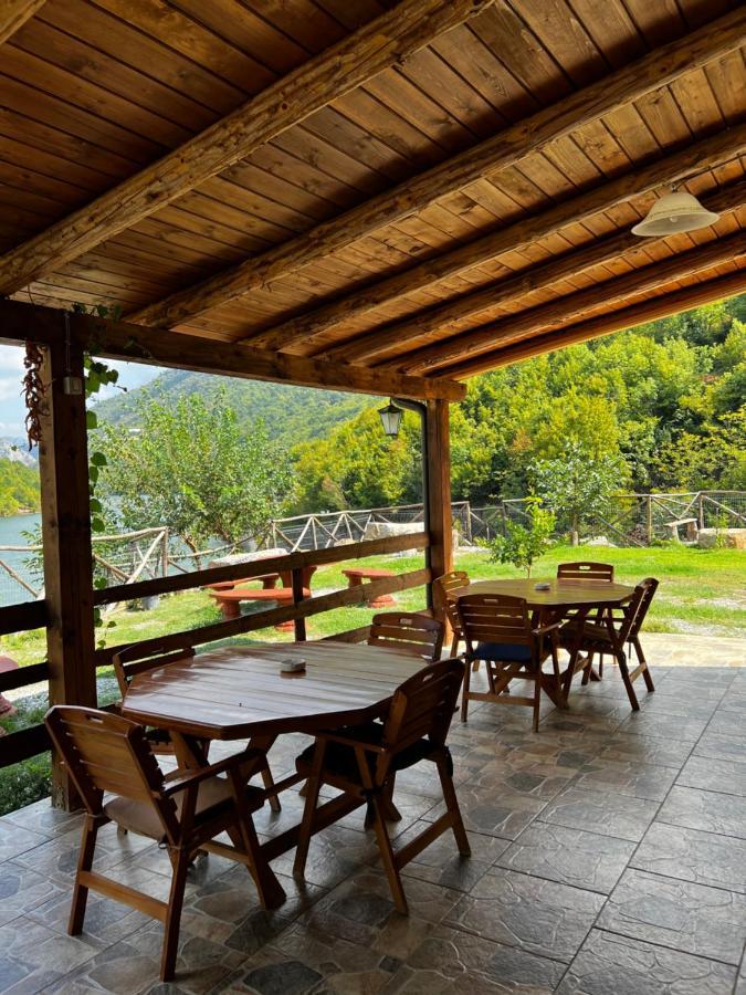 Guest House Aprripe Guri Fierza Luaran gambar
