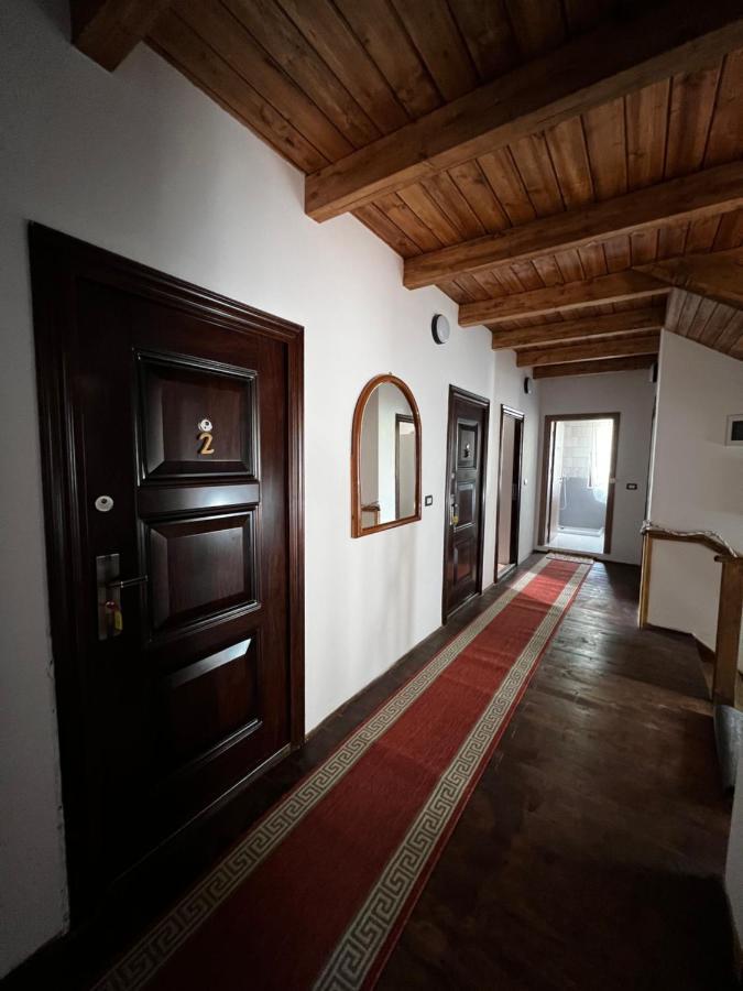 Guest House Aprripe Guri Fierza Luaran gambar